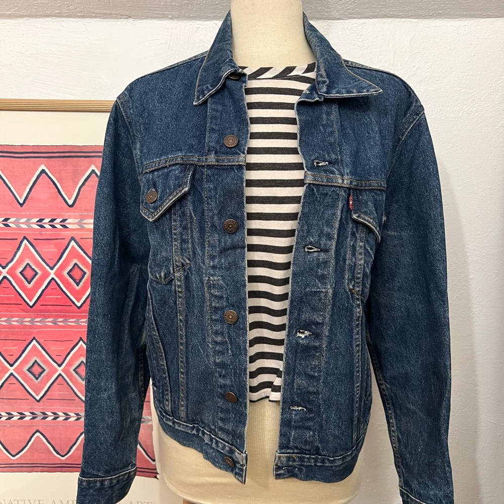 Vintage Levi’s Jean Jacket 40R